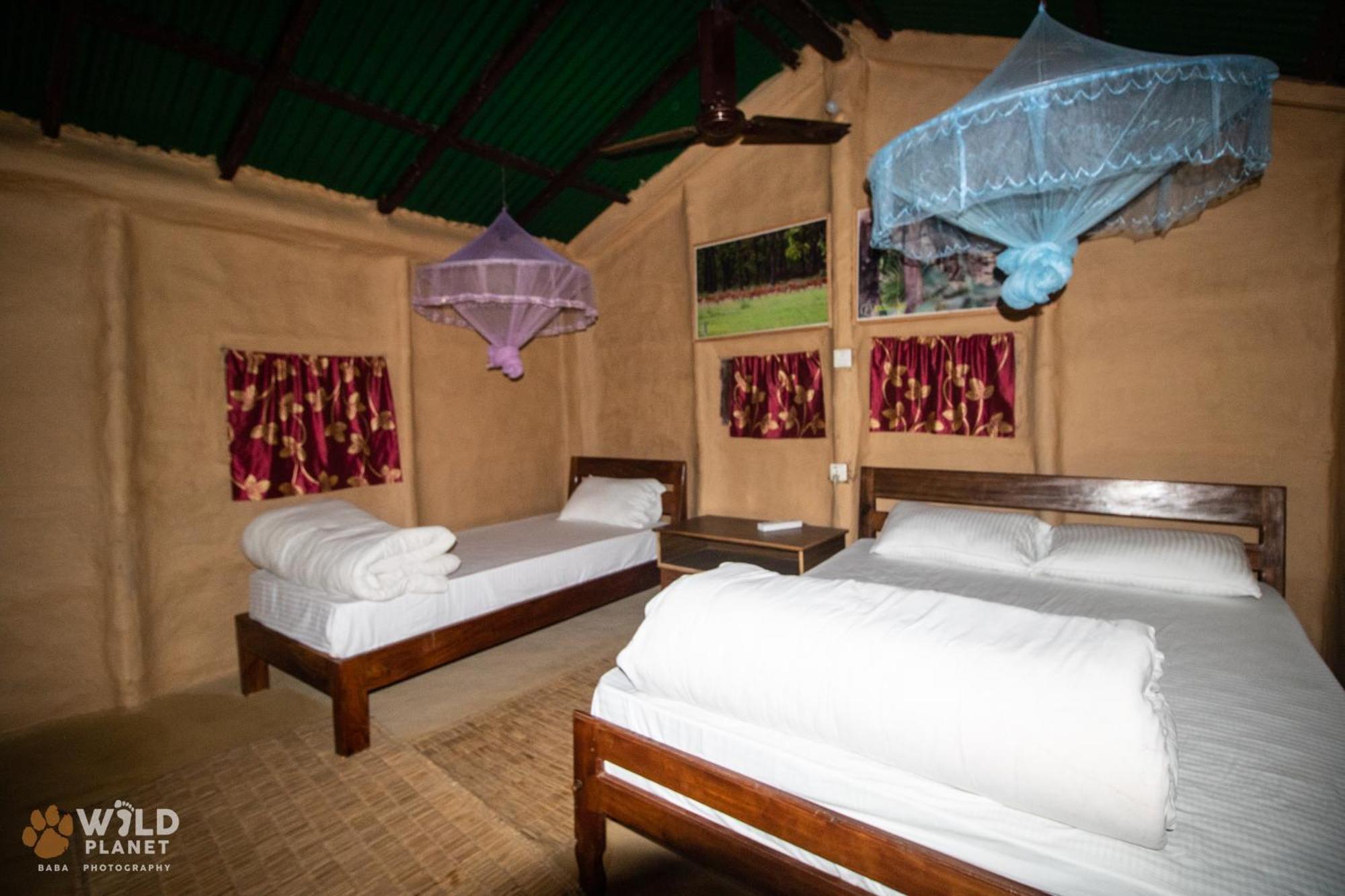 Hotel Wild Planet Eco Retreat Bardiya Esterno foto