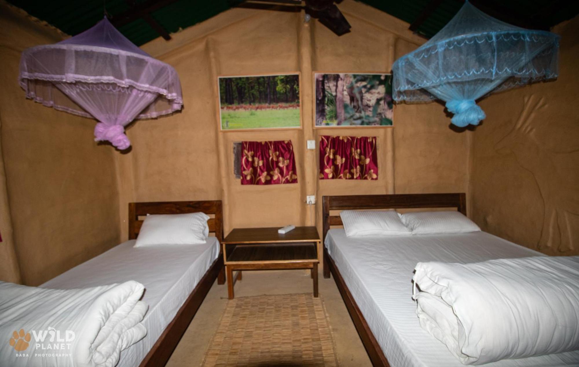Hotel Wild Planet Eco Retreat Bardiya Esterno foto