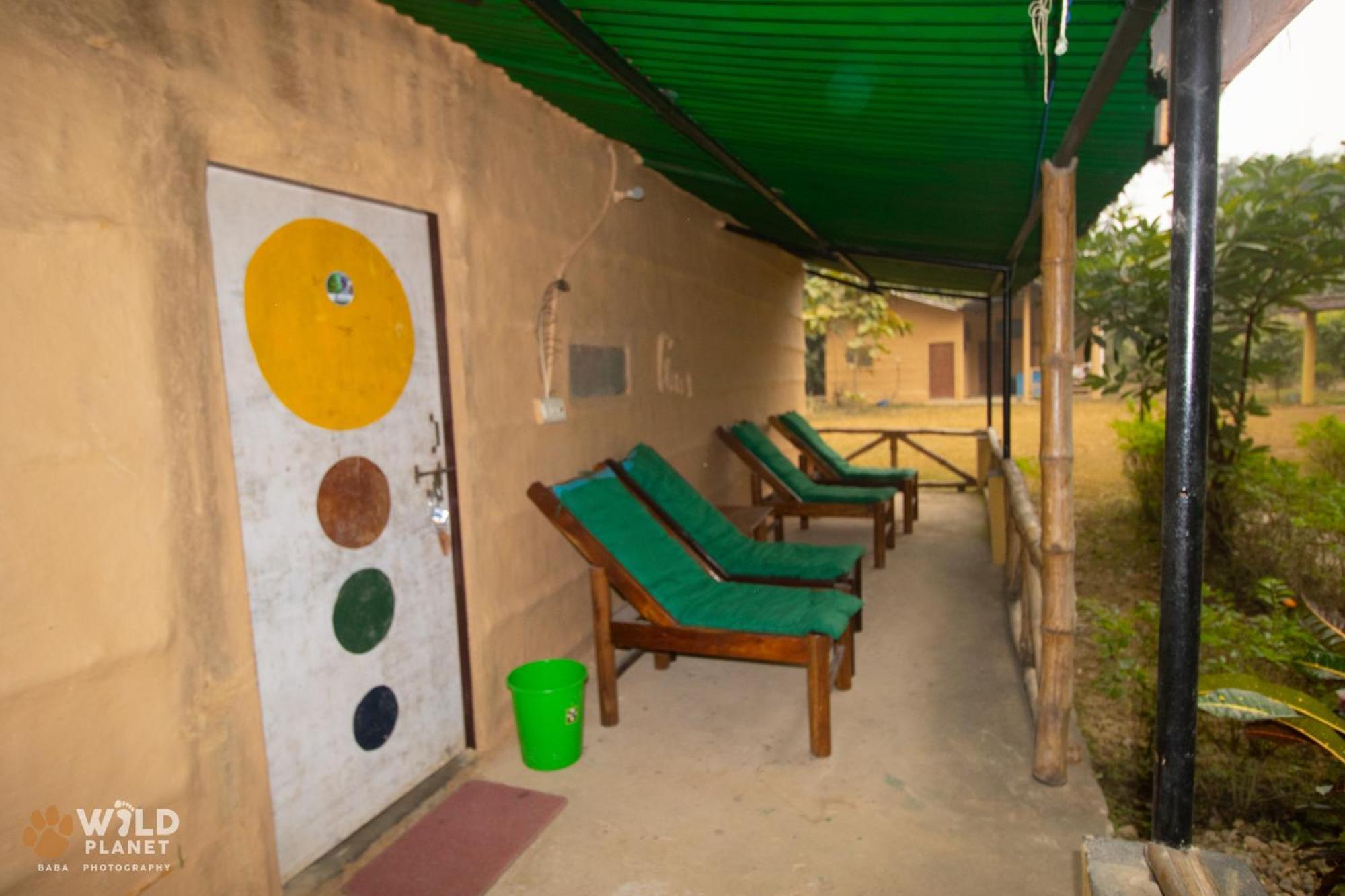 Hotel Wild Planet Eco Retreat Bardiya Esterno foto