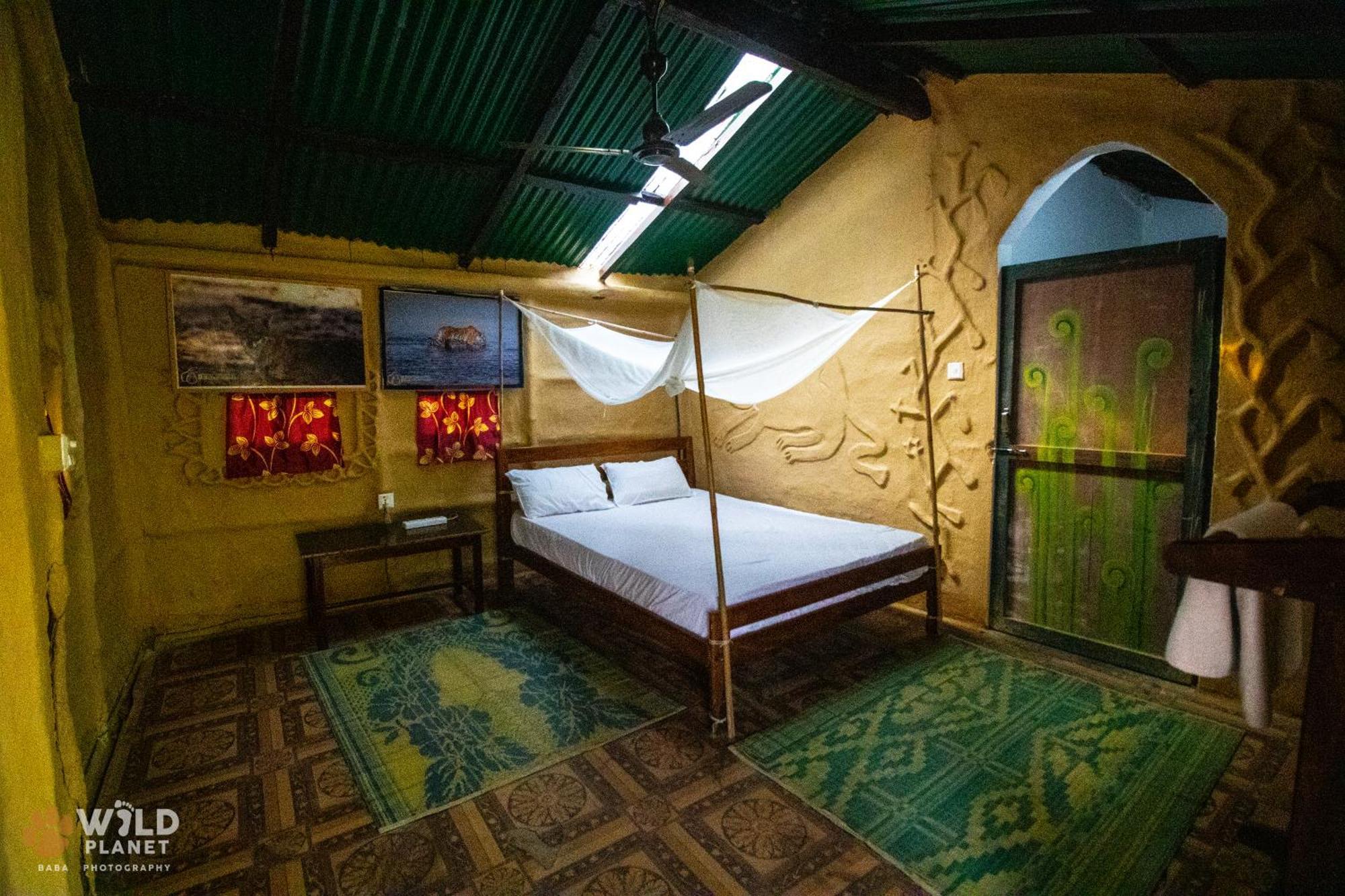 Hotel Wild Planet Eco Retreat Bardiya Esterno foto