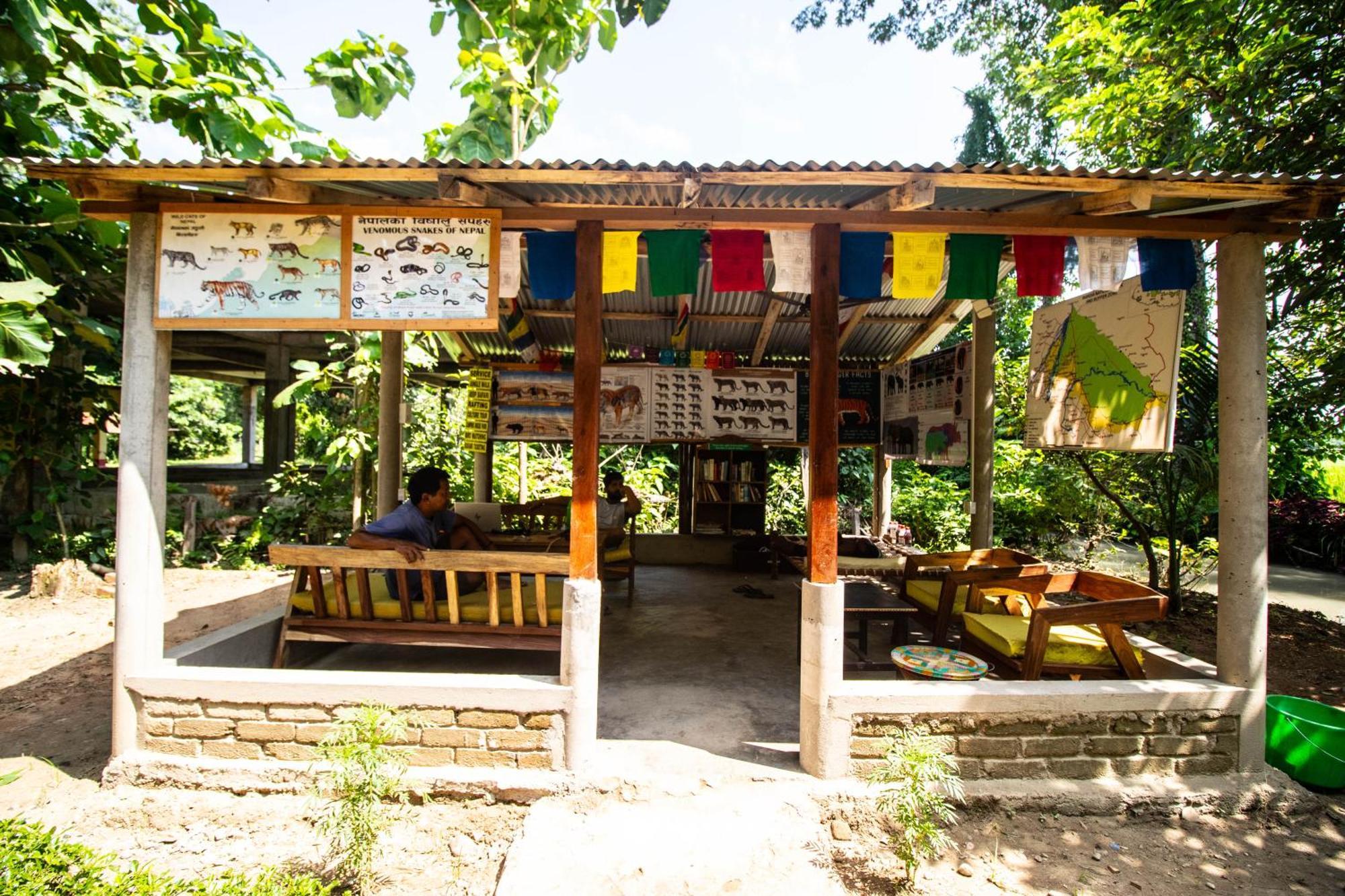 Hotel Wild Planet Eco Retreat Bardiya Esterno foto
